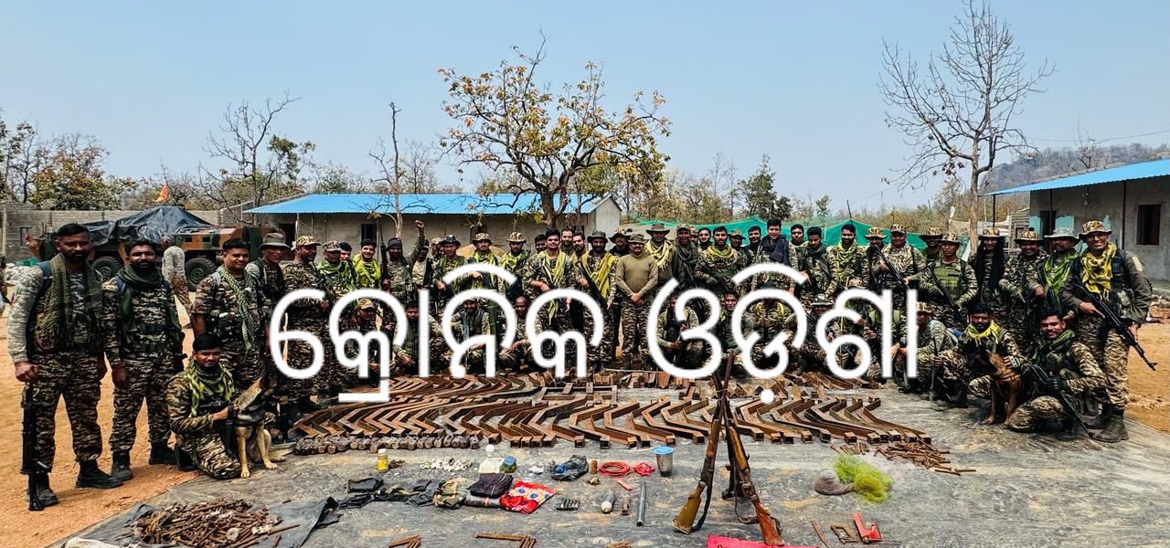 ସୁରକ୍ଷାବାହିନୀକୁ ବଡ଼ ସଫଳତା, ବିପୁଳ ପରିମାଣର ଅସ୍ତ୍ରଶସ୍ତ୍ର ଏବଂ ବିସ୍ଫୋରକ ଜବତ।